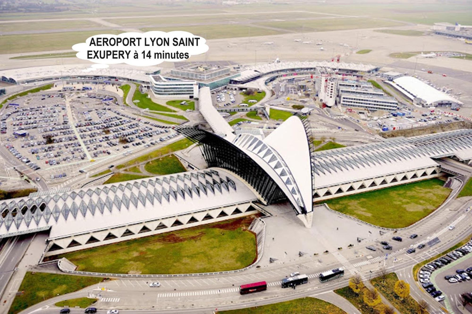 Votre Cocon Parfait A 9 Min D'Eurexpo Et 14 Min Groupama Apartment Saint-Priest  Bagian luar foto