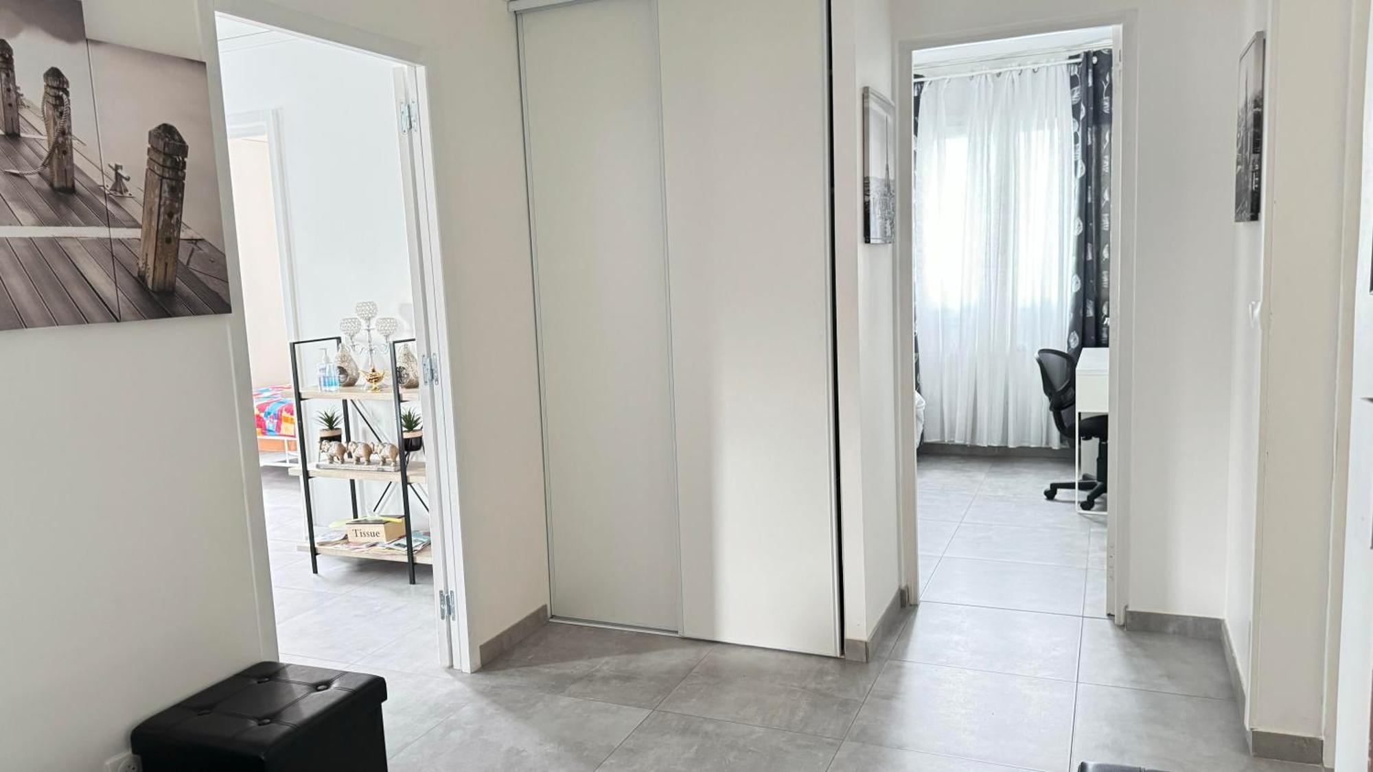 Votre Cocon Parfait A 9 Min D'Eurexpo Et 14 Min Groupama Apartment Saint-Priest  Bagian luar foto